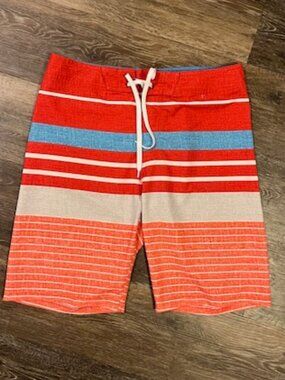 Men's Old Navy California Board Swim Shorts, Size 32 Red, Pockets, Ex Cond!